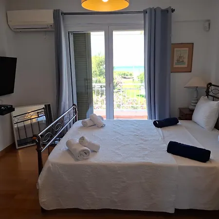 Amazing Seafront Aggiannis Apartament